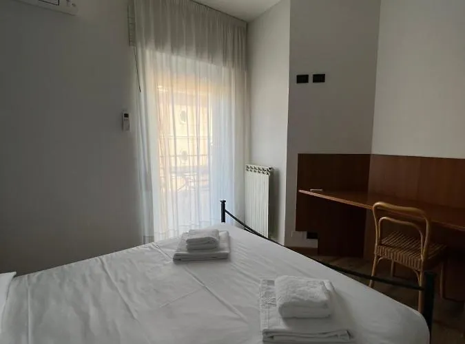 Апартаменти Glam