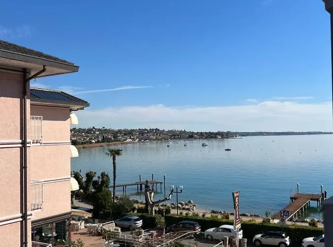 Glam アパート バルドリーノ