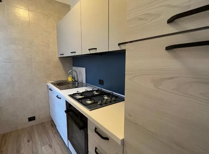 Апартаменты Glam